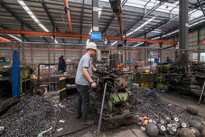 江北网架配件-螺栓球加工车间